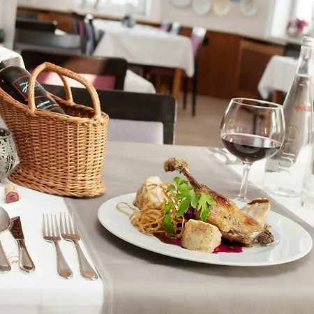 Snezka Otel Špindlerŭv Mlýn