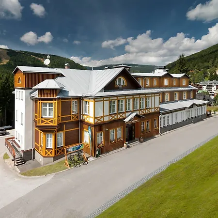 Otel Snezka Špindlerŭv Mlýn