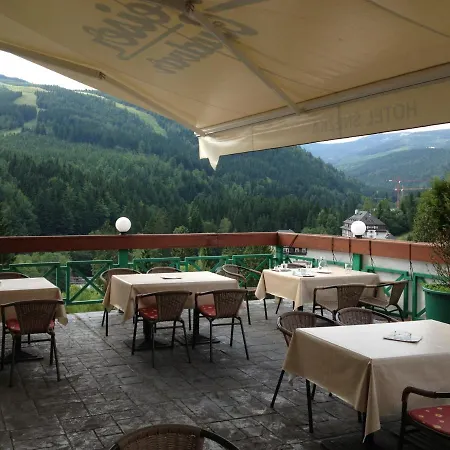 Hotel Snezka